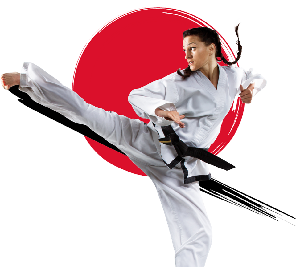 Frau im Karatetritt vor einem japaischen Hintergrund